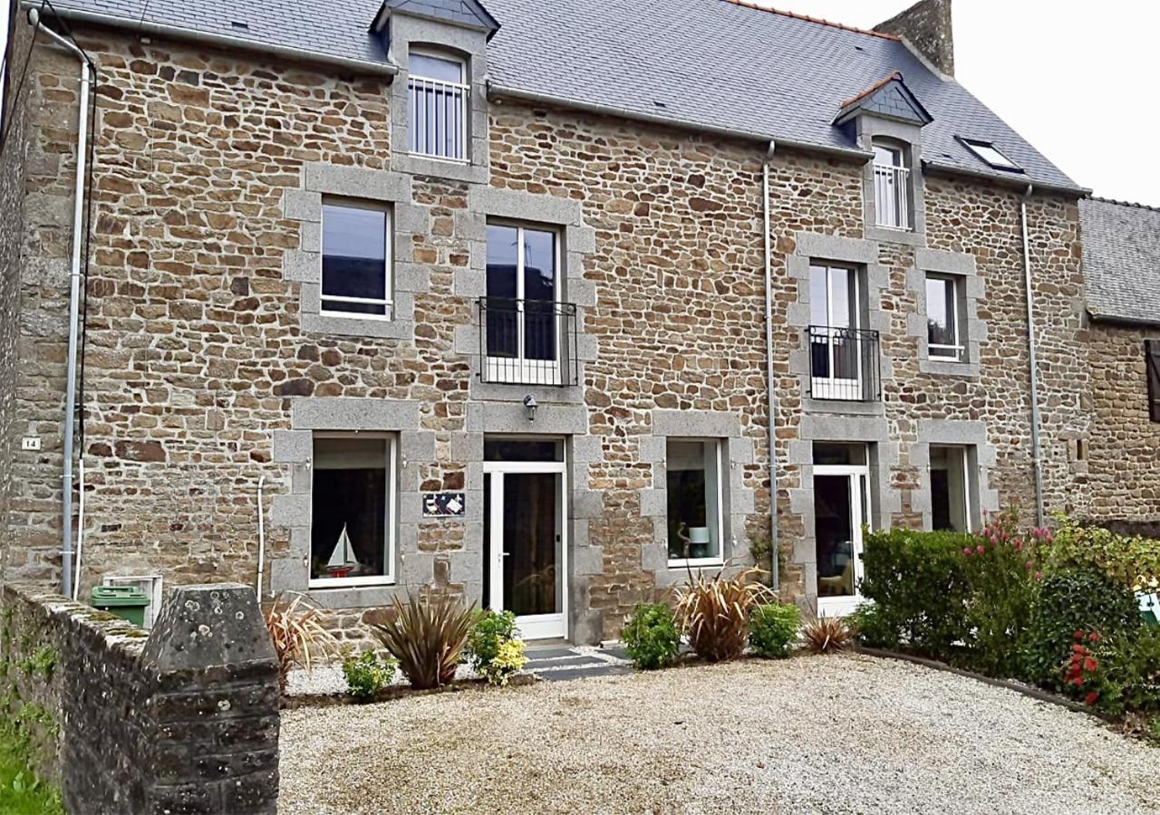 Maison Alfred Et Agatha Pleudihen-sur-Rance Zewnętrze zdjęcie